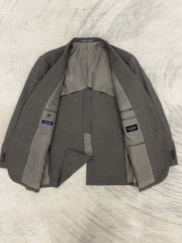 #593 Blazer LES MUES