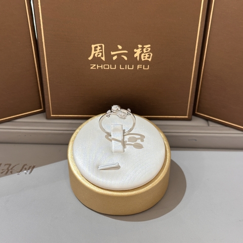 Nhẫn Bạc Đính Đá Nhân Tạo Hình Hoa Hồng