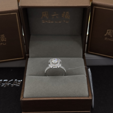 Nhẫn Vàng Đính Kim Cương Cao Cấp - Thiết Kế Sang Trọng, Đẳng Cấp Quý Cô