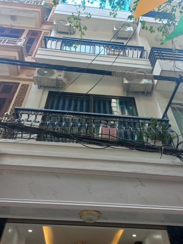 NHÀ PHÂN LÔ TRẦN QUỐC HOÀN-CẦU GIẤY