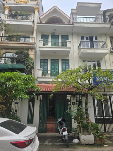 NHÀ PHÂN LÔ TRẦN KIM XUYẾN-CẦU GIẤY