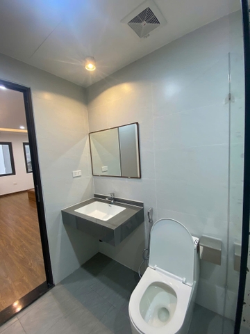 NHÀ PHÂN LÔ NGÕ 800-CẦU GIẤY