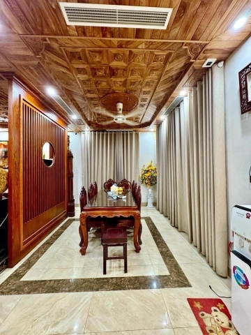 NHÀ MẶT PHỐ NGUYỄN KHANG