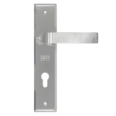 Khóa tay gạt Newneo L82136
