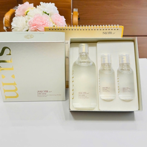 Set 3 Chai Nước Tẩy Trang Làm Sạch 3 trong 1 Su:m37 Skin Saver (Tổng 600ml)