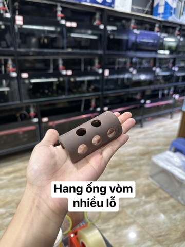 Hang gốm đồ chơi