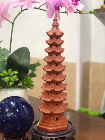 Tháp Văn Xương Mini 9 Tầng Màu Đỏ TVXKB04 – Tụ Hội Trí Tuệ, Thăng Hoa Công Danh