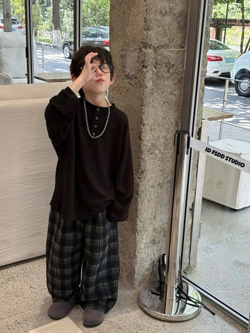 AD Đen Sọc Dọc Nút Cổ FS