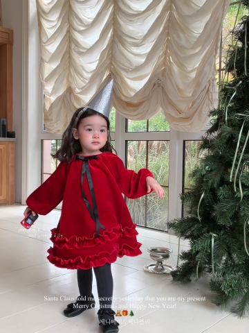 VD Nhung Đỏ Nơ Đen Jenny