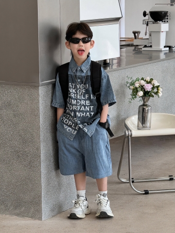 SET Jean Ngắn Xanh Chữ Trắng FS