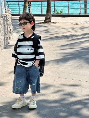 ÁO NGẮN TRẮNG KẺ ĐEN FS