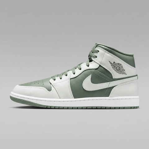 Giày Nike Nam Chính Hãng - Air Jordan 1 Mid - Màu Trắng Xanh | JapanSport DQ8426 107