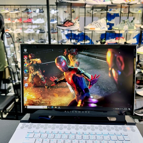 【Đã qua sử dụng】DELL Alienware M15 R2 15.6 inch FHD Core i7-9750H 2.6GHz | RAM 16GB | SSD 512GB NVIDIA GeForce RTX 2060(6GB) - Màu Trắng |  JapanSport