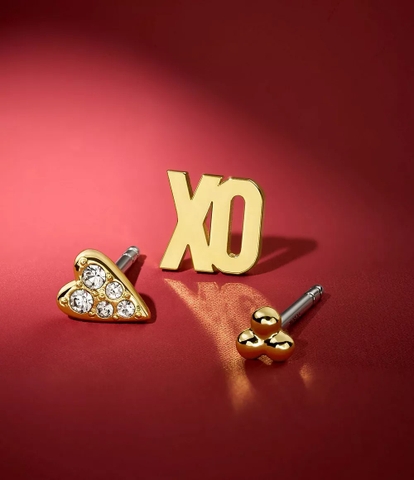 Bông tai FOSSIL Chính hãng - Sutton All Stacked Up Gold-Tone Brass Heart Earring Set - JA7277Set | JapanSport