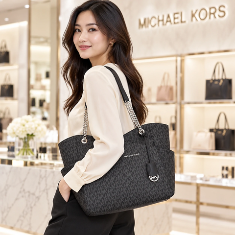 Túi nữ Michael Kors Chính hãng  – Jet Set Black | JapanSport 35F1STVT3B
