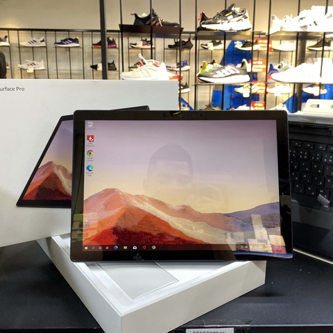 【Đã qua sử dụng】Microsoft Surface Pro 7 Core i5-1035G4 | RAM 8GB | SSD 256GB + Bàn Phím - Đen |  JapanSport