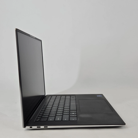 【Đã qua sử dụng】Precision 5550 15 inch FHD+ Core i7-11800H 2.30GHz | RAM 16GB | SSD 512GB | Quadro T1200 - Màu bạc |  JapanSport