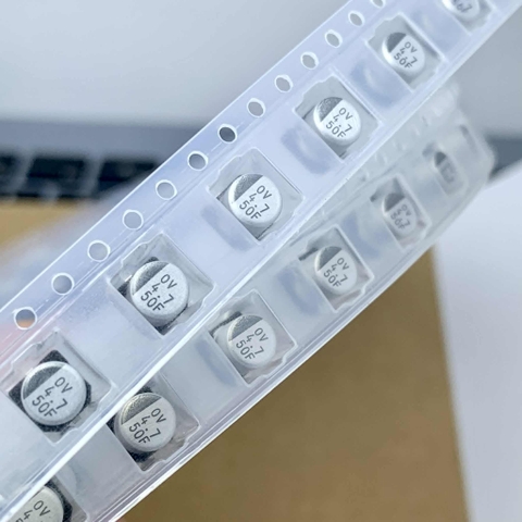 10 cái tụ điện nhôm SMD 50V4.7uF 50V 4.7uF RC 105 kích thước 5x5mm