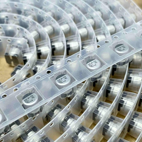 10 cái tụ điện nhôm SMD 50V4.7uF 50V 4.7uF RC 105 kích thước 5x5mm