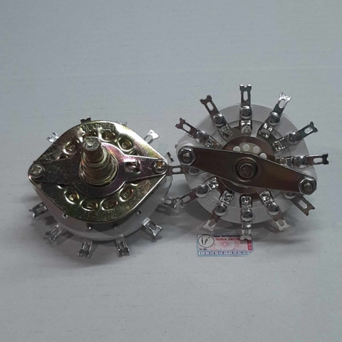 Công tắc xoay 1*11 chế độ 12 bánh răng có định vị chuyển đổi trạng thái