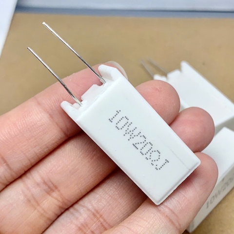 4 cái điện trở sứ 10W 20ohm 20R 10W20R chân dọc 12x17x35mm