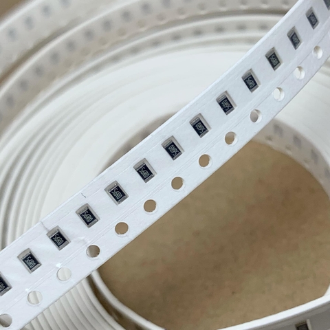 20 cái điện trở dán SMD 0805 56R0 56ohm 560 5%