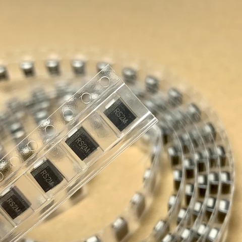 5 cái RS2M FR207 SMB/DO-214AA DIODE hồi phục nhanh SMD 1000V 2A