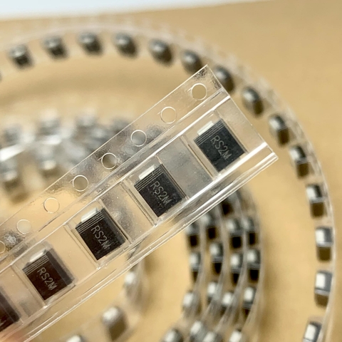 5 cái RS2M FR207 SMB/DO-214AA DIODE hồi phục nhanh SMD 1000V 2A