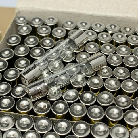 10 cái cầu chì ống thủy tinh 250V 0.5A kích thước 6x30mm