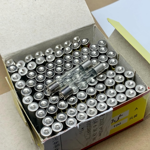 5 cái cầu chì ống 250V 3A kích thước 6x30mm