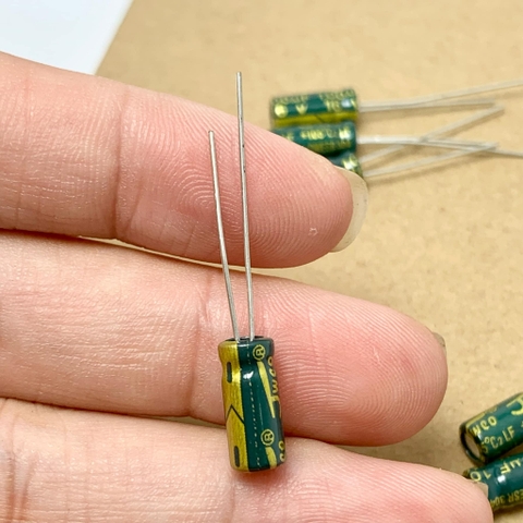 10 sản phẩm tụ điện hóa 100uF 16V 100uF16V ±20% 5x11mm xanh lá