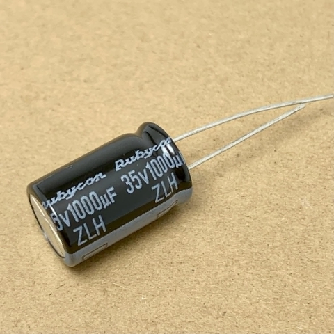 2 cái tụ điện hóa 1000uF 35V 1000uF 35ZLH1000MEFC12.5X20 chính hãng Rubycon