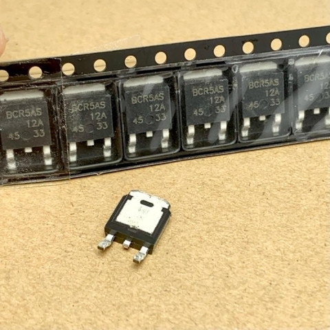 2 cái BCR5AS-12A BCR5AS 12 TRIAC 600V 5A TO-252