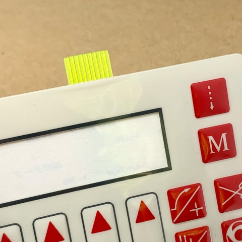 Miếng dán bàn phím màn hình máy may 1 kim Trung Quốc màu đỏ