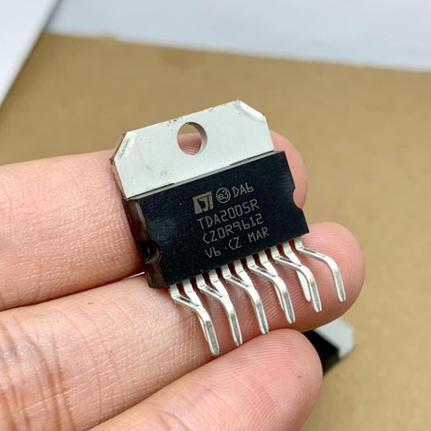 IC khuếch đại âm thanh 20W TDA2005R TDA2005 ZIP-11 chính hãng