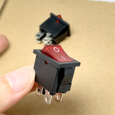 5 cái công tắc bập bênh KCD1 250V 6A 4 chân 2 chế độ màu đỏ có đèn 20x15mm