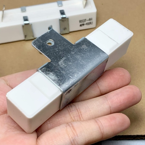 Điện trở sứ 40W 51ohm 60ohm 68ohm 75ohm 100ohm 150ohm 160ohm 90x18x18mm