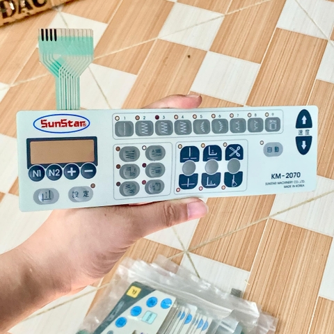 Miếng dán màn hình bàn phím máy may 1 kim SUNTAR KM-2070