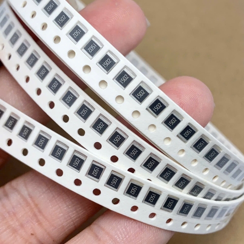 10 cái điện trở dán SMD 1210 15KR 15Kohm 153 1502