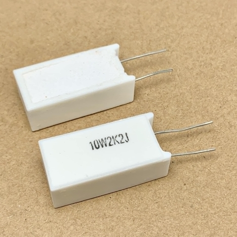 2 cái điện trở sứ 10W 2.2Kohm 2.2KR 2K2J kích thước 16x30mm