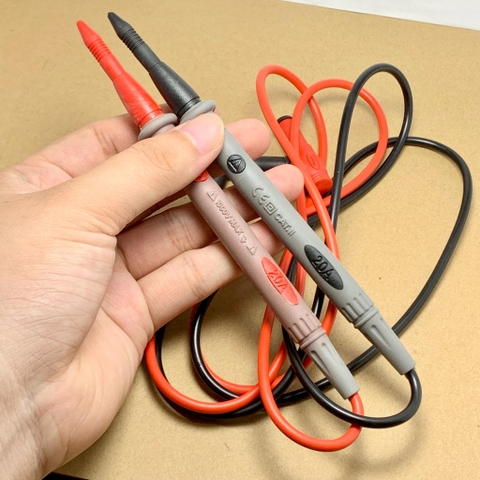 Que đo đồng hồ vạn năng DT9205A con trỏ MF47 10000V 20A