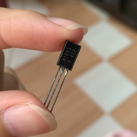 10 cái A1013 2SA1013 Transistor 160V 1A kênh PNP TO-92