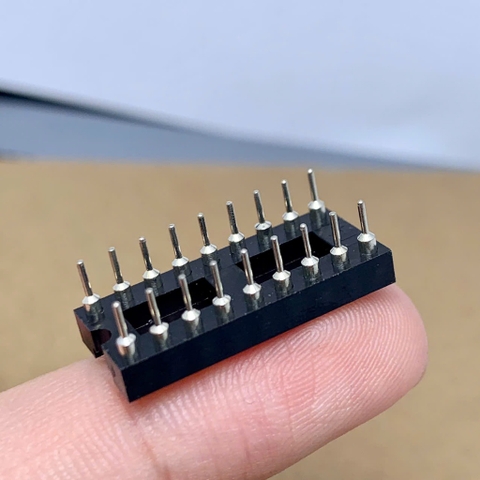 Đế cắm IC 18 chân DIP-18 18P 18PIN chân đồng hàng tốt