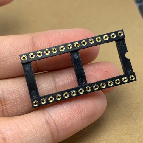 Đế cắm IC 28 chân DIP-28 28P 28PIN 36x18mm chân đồng hàng tốt