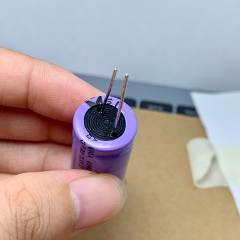 2 cái tụ điện hóa 50V 1000uF 50V1000uF hãng DUBILLIER CEBM kích thước 16x25mm