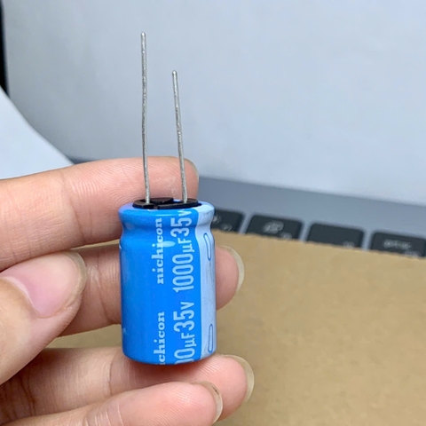 2 cái tụ điện hóa 1000uF 35V 35V1000uF NICHICON BT xanh lơ 16x25mm