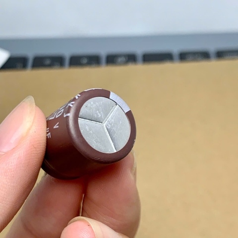 Tụ điện hóa 47uF 400V 400V47uF NCC KXJ 16x20mm