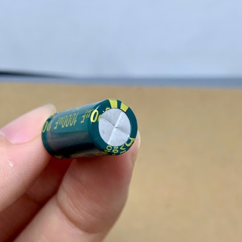 10 cái tụ điện hóa 1000uF 25V 1000uF25V 10x20mm xanh lá