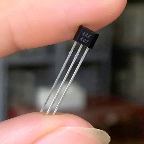 5 cái IC cảm biến từ trường HALL 44E TO-92S