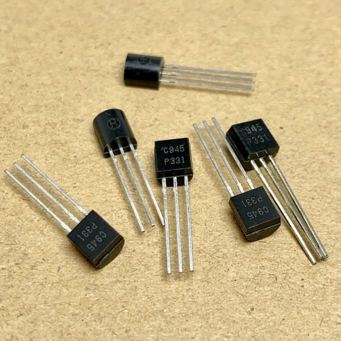 10 cái C945 2SC945 transistor 50V 0.15A NPN TO-92